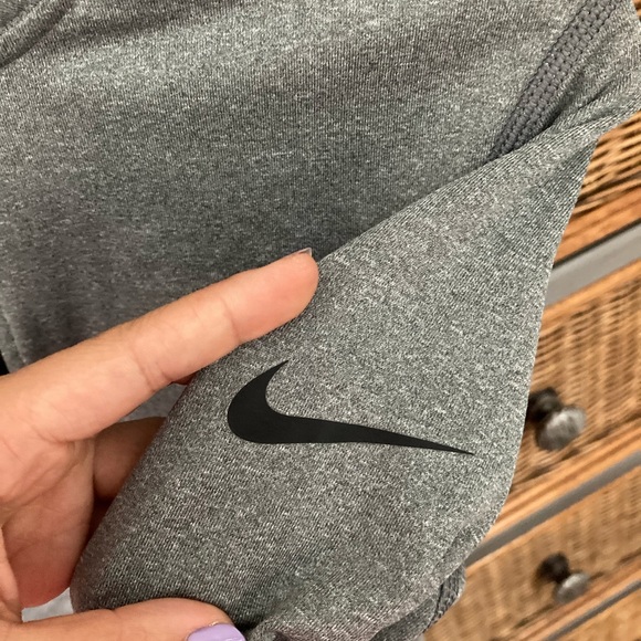 Grey Nike Pro Quarter zip - Picture 2 of 5